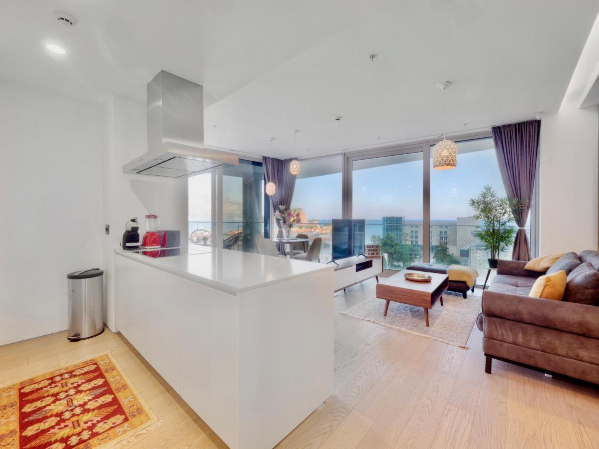 Apartment Superior One Bedroom With Sea & Old Town View