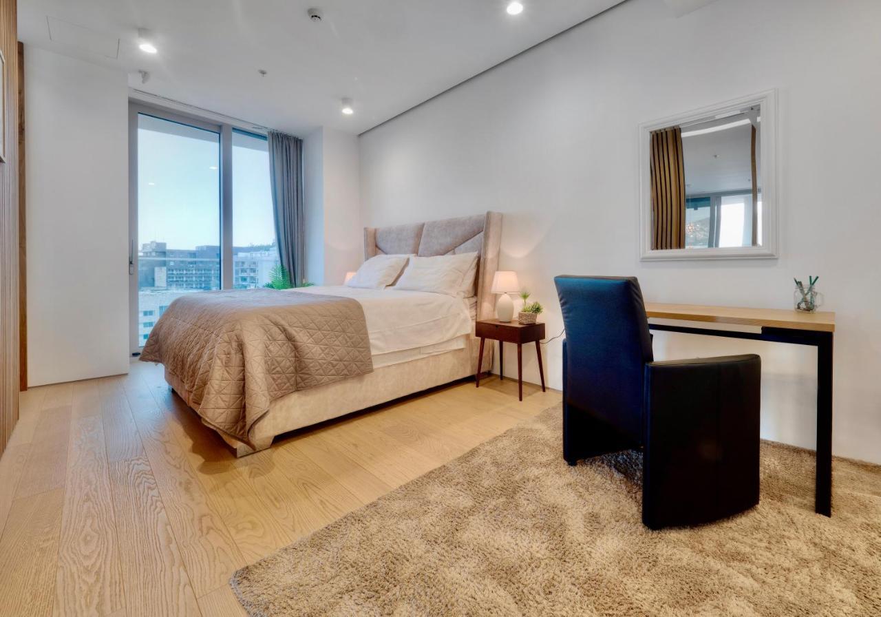 Superior One Bedroom With Sea & Old Town View Apartment