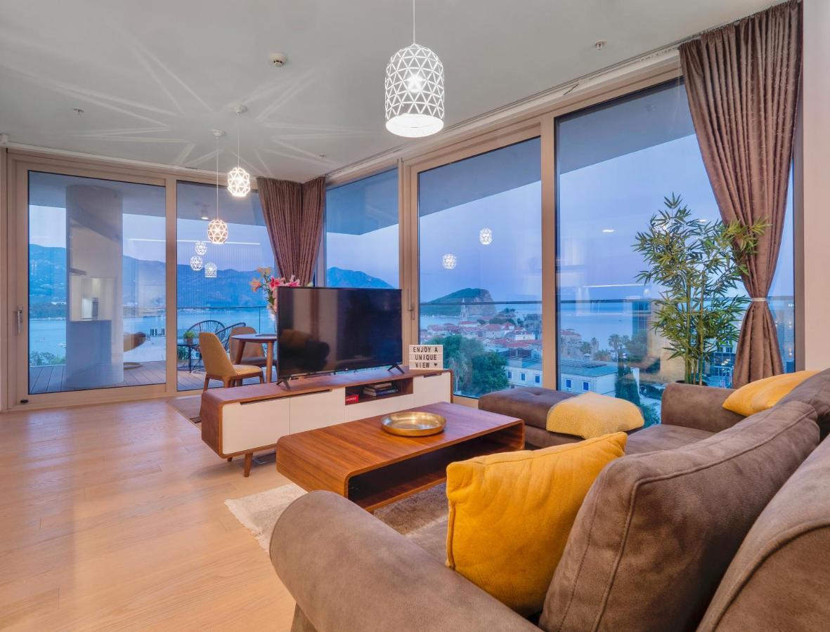 Apartment Superior One Bedroom With Sea & Old Town View