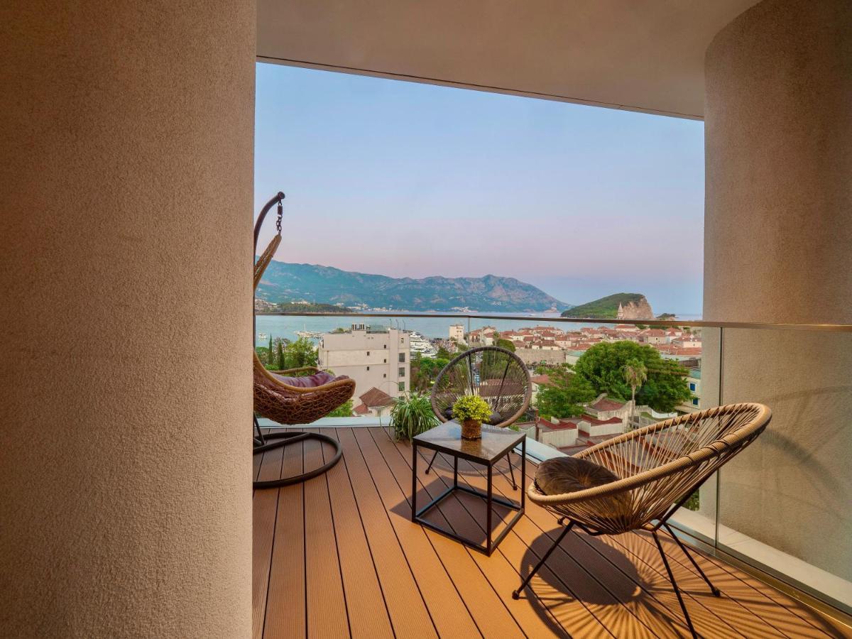 Apartment Superior One Bedroom With Sea & Old Town View *